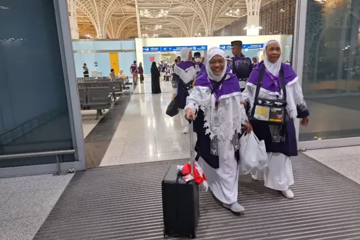 7.773 Jemaah Haji Indonesia dari 12 Embarkasi Bertolak ke Madinah Hari Hal ini