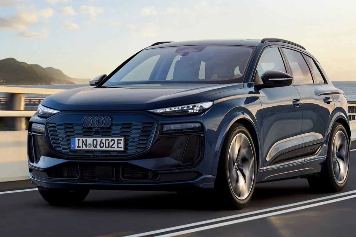 Audi konfirmasi penampilan mobil listrik Q6 Sportback e-tron 2025