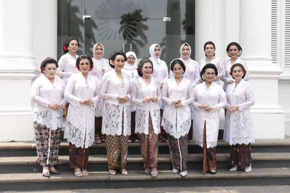 LIP: Hari Kebaya Nasional kompetisi tunjukan keunikan area Negara Indonesi