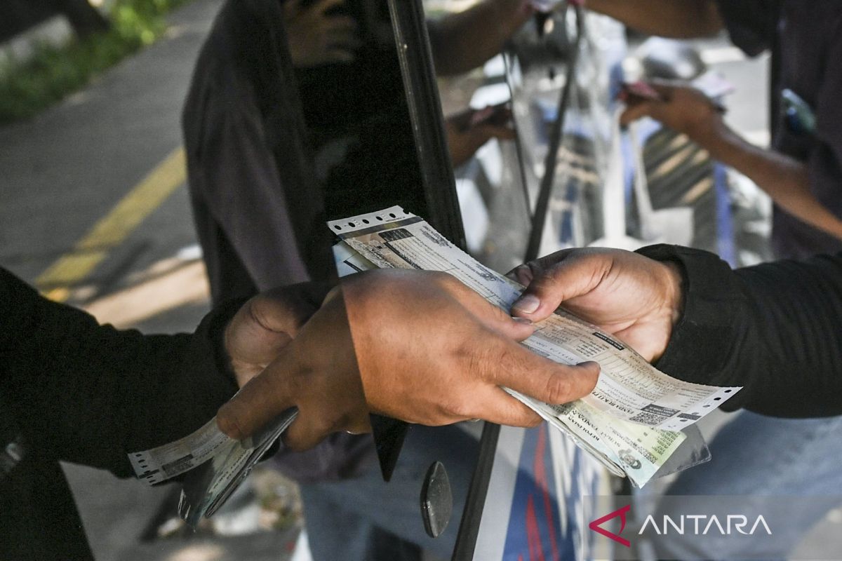 Kamis, Samsat Keliling terus hadir pada Jadetabek